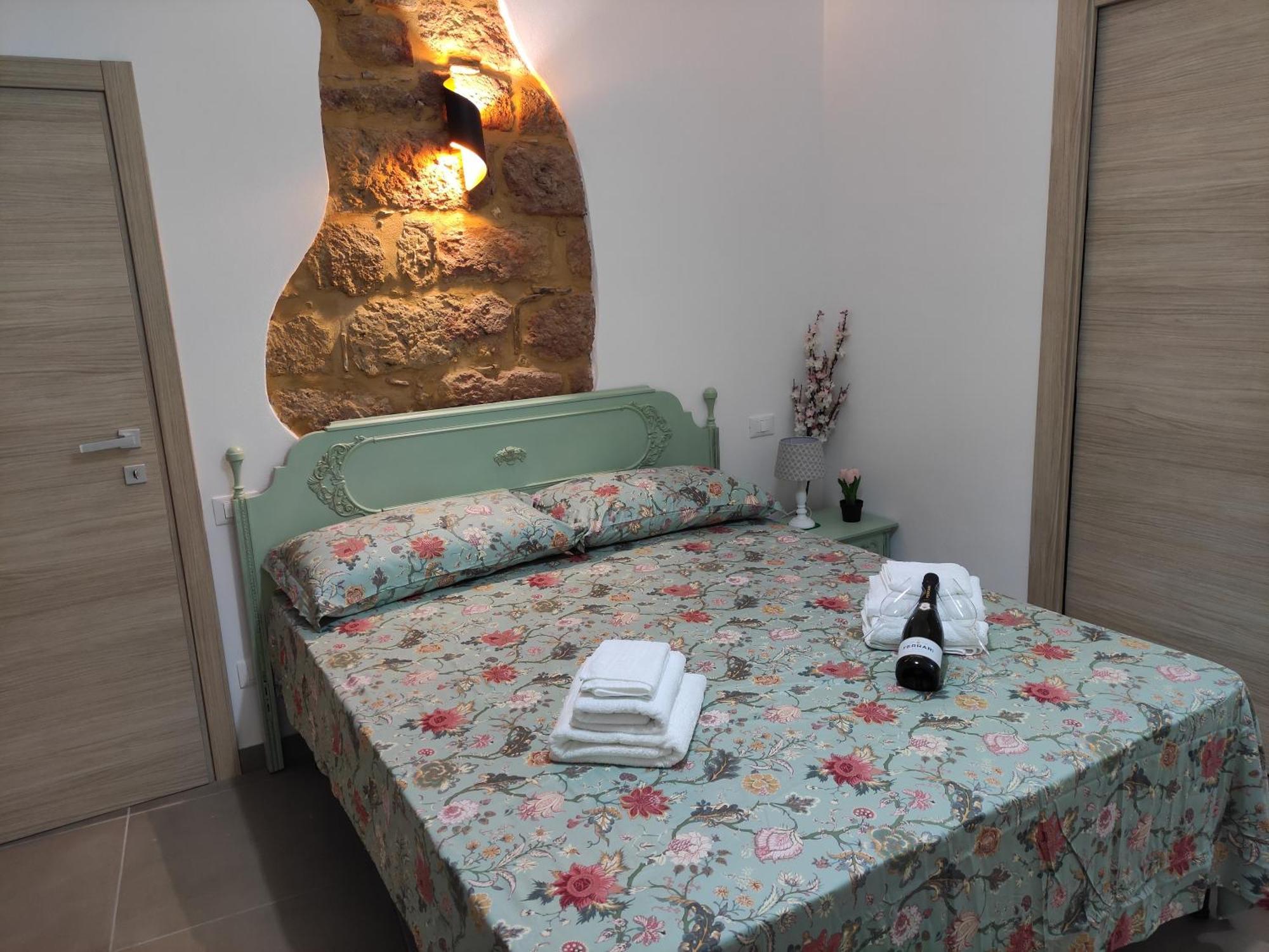 Il Vicolo Hotel Агридженто Екстериор снимка